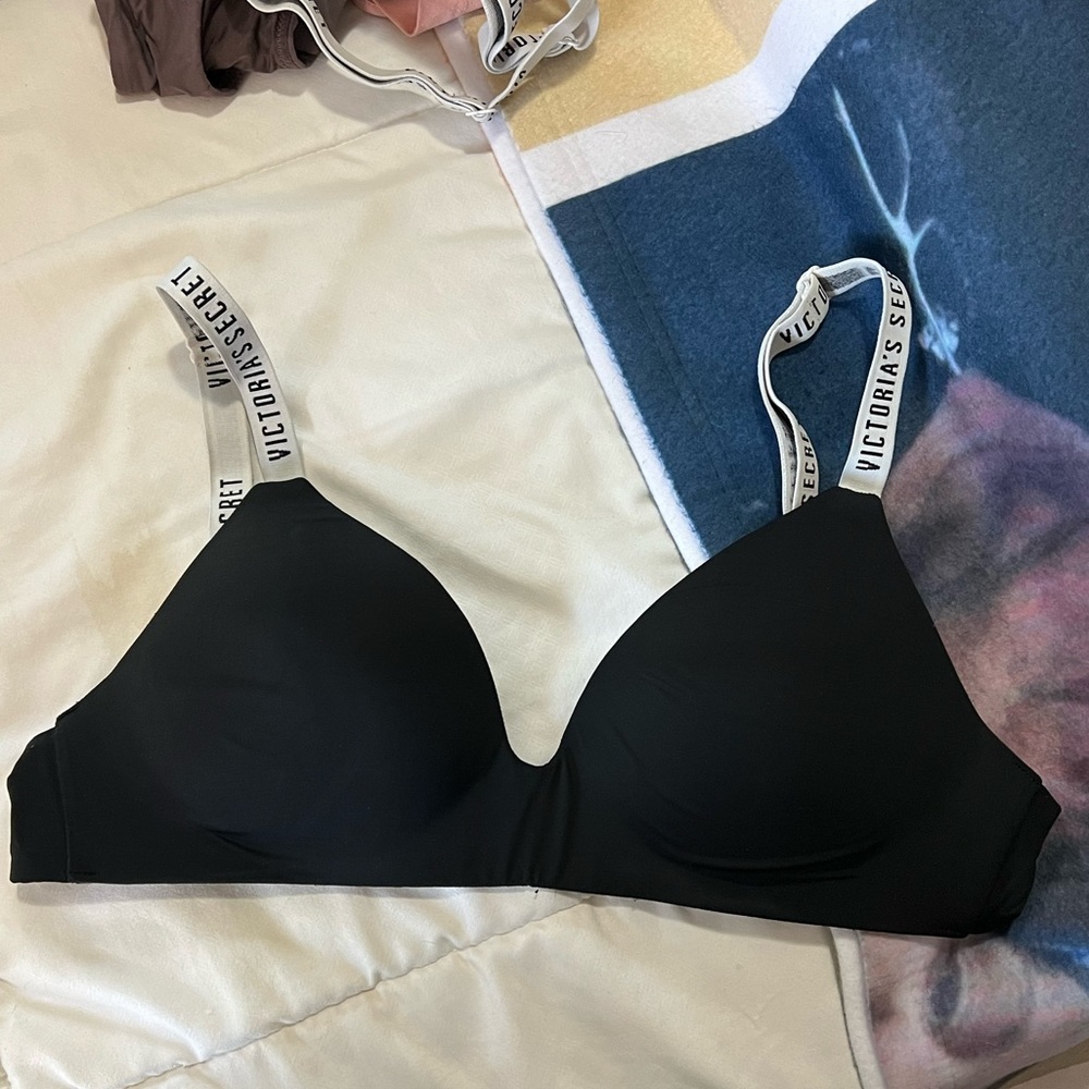 (34B) PINK Wireless Bra - Victoria’s Secret